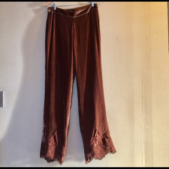 CARLISLE Collection Harmony Velvet Pants - Picture 3 of 12